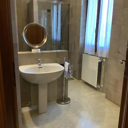 Milano E Malpensa Vicino Mxp E Fiere